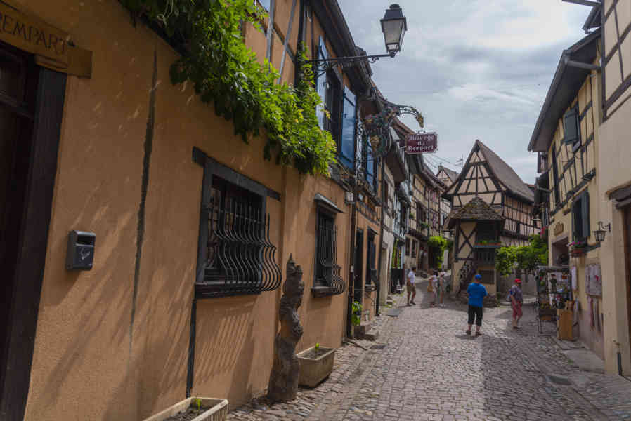 Francia - Alsacia 229 - Eguisheim.jpg